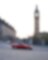 Auto en la calle delante del Big Ben