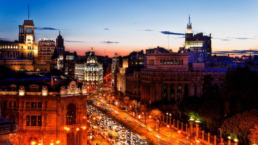 Calles y semáforos de la ciudad de Madrid