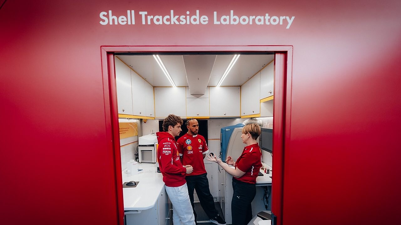 Shell and Ferrari team members in Trackside Lab