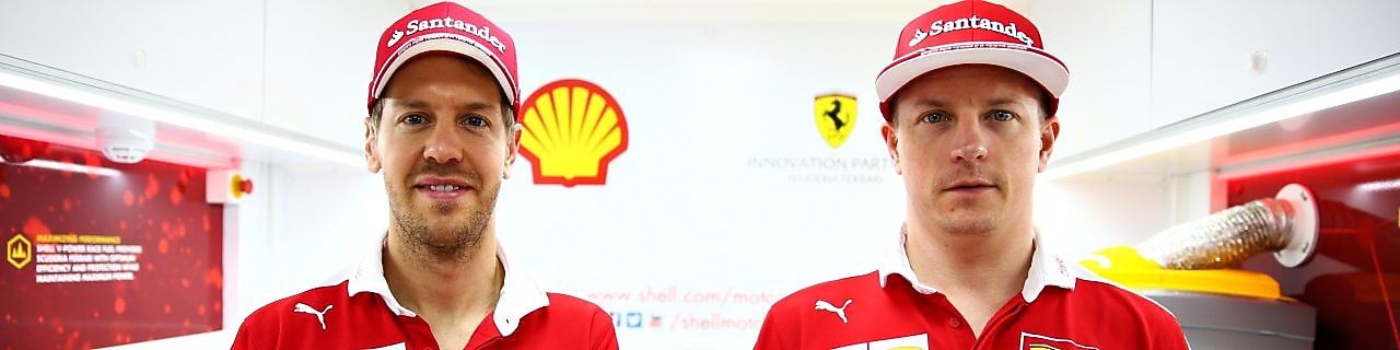 Sebastian Vettel y Kimi Raikkonen promocionando Shell V-Power
